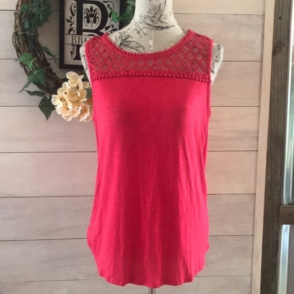MAX Jeans Red Top M
